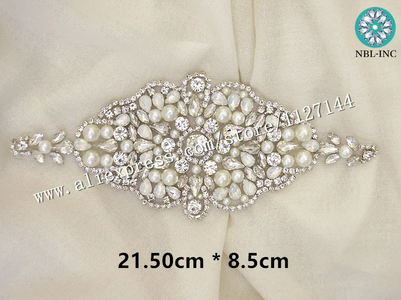 (30PCS )Wholesale bridal hand beaded sewing crystal rhinestone applique iron on for wedding dresses  WDD0833