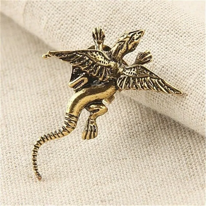 1Pc Punk Fly Dragon Clip Earrings for Men Women Vintage Monster Earrings Jewelry Trendy Accessories Party Gifts Cool Thing