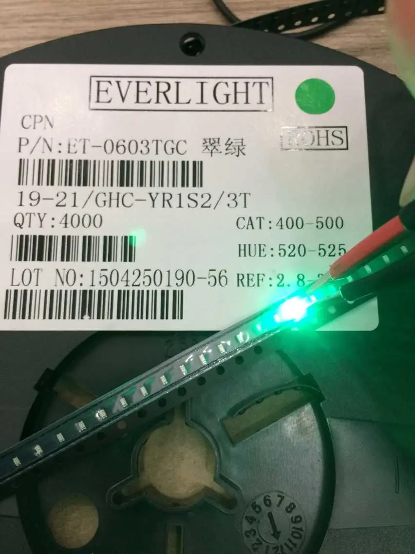 1000pcs/lot SMD LED 0603 green 1.6*0.8 NM:520-525 MCD:400-500 3.0-3.2V 20MA Light Angle:120