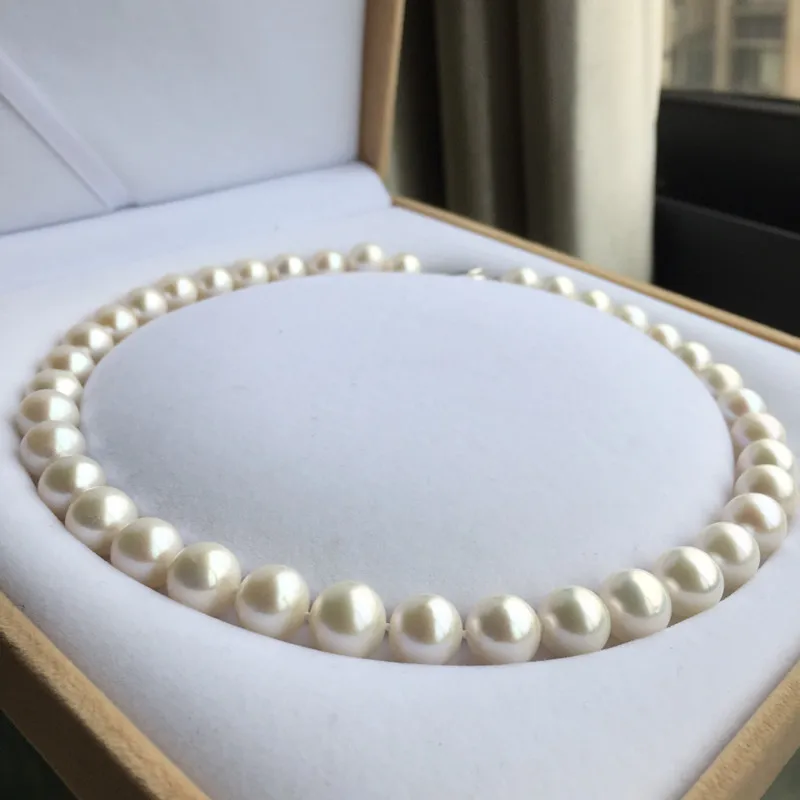 

Women Gift word 925 Sterling real Taihu is the natural freshwater pearl necklace 10-11 mm round blemish Luxury Girls