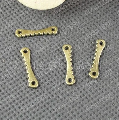 

200 pcs/lot Zinc alloy bead Antique Bronze Plated Charms Pendants Fit Jewelry 19*4MM Saw blade Shape JJA2245