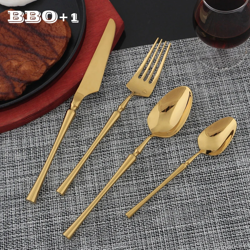 

4pcs/set Golden Ventage Tableware Cutlery Christmas Dinnerware Set Salad Forks Steak knives Metal Dinner Knife Fork Teaspoon