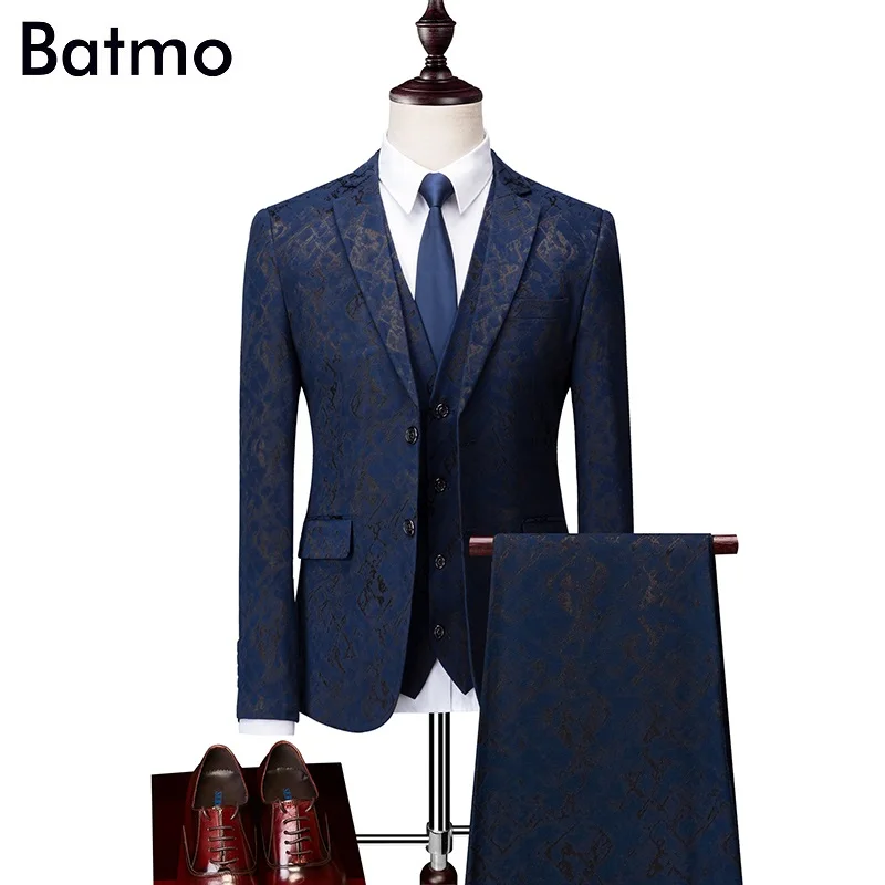 

Batmo 2023 new arrival high quality print casual suits men ,men's casual printed blue party suits ,jacket+pants+vest 991