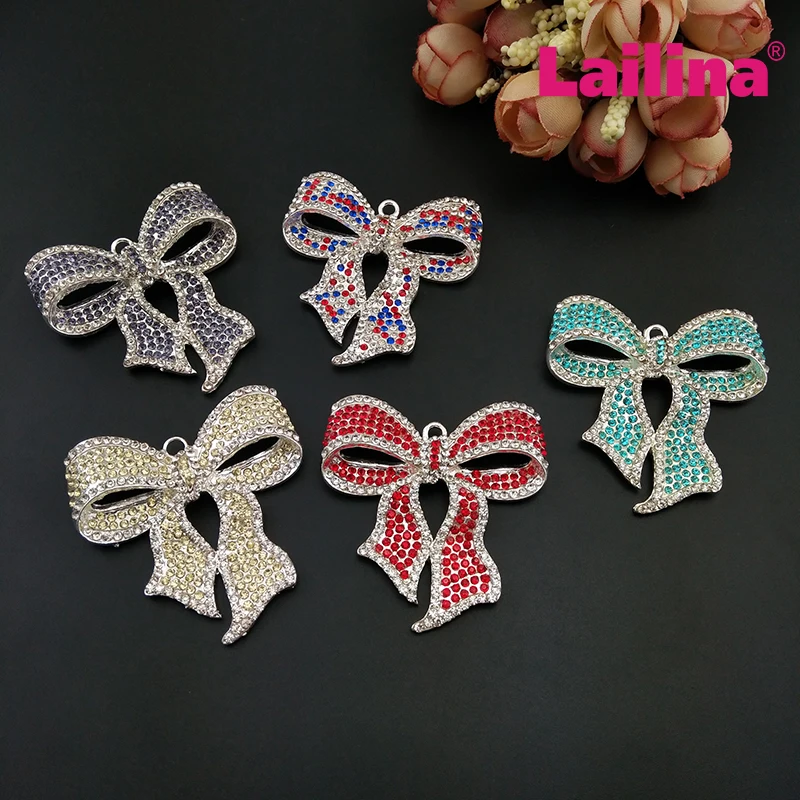 50pcs/lot Silver Tone Alloy Rhinestone Ribbon Bowknot Crystal Pendant Fashion Jewelry Charms Mix Color DIY Jewelry Accessories