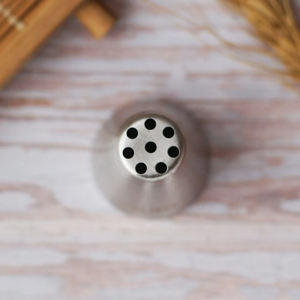 #235 Multi-Open Nozzle Icing Tip Stainless Steel Piping Nozzles Cup Cake Decorating Cream Mouth For Grass Mont Blans Cupcake