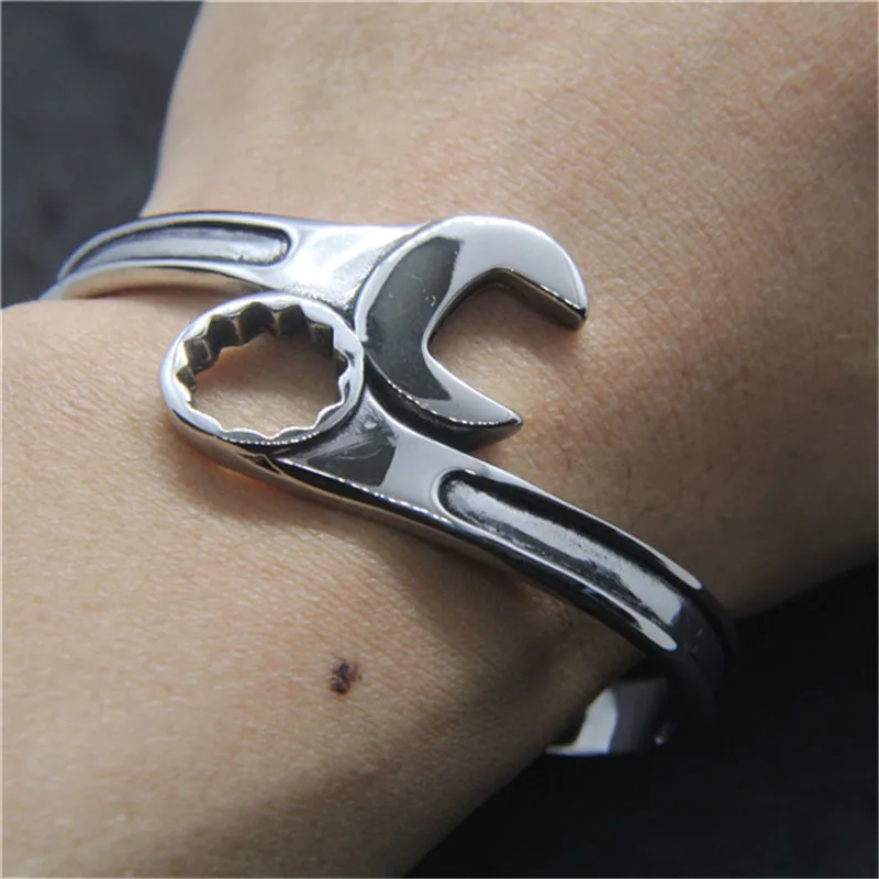 Newest Design Motorcycle Cool Wrench Bracelet 316L Stainless Steel Cool Fashion Biker Spanner Bracelet