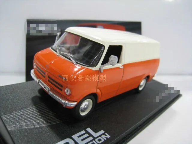 

1/43 Classic Orange Van Special Compression Cast Metal Desktop Display Collection Model Toys For Children