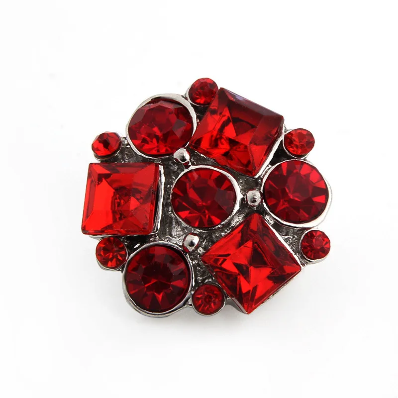 Commercio all\'ingrosso 032 3D 18mm 20mm bottone a pressione in metallo con strass per gioielli collana braccialetto per accessori moda donna