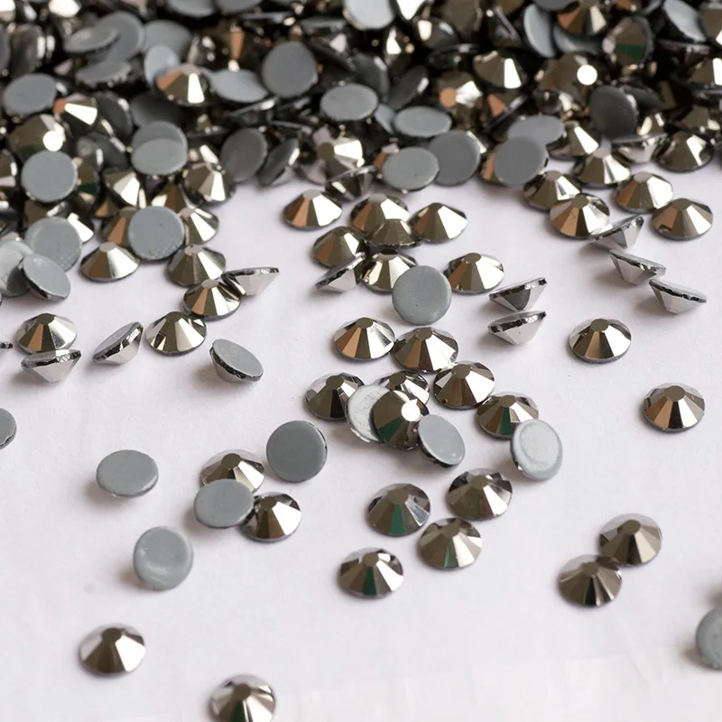 YANRUO Jet Hematite Strass Hot Fix Crystal Stones Flat Back Glass Beads Stones for Dress Designs Iron on Clothes Appliques DIY