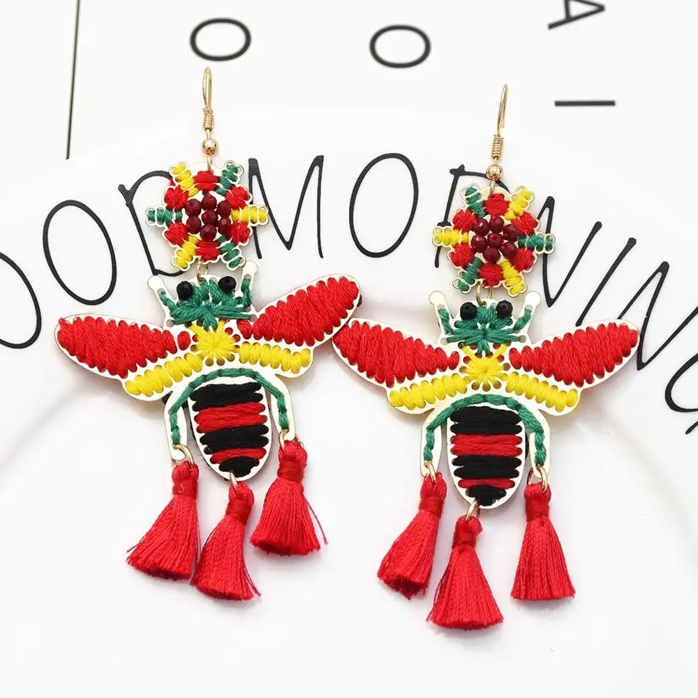 Bohemian Handmade Bead Jewelry for Women Thread Tassel Chain Fringe Long Earrings Cute Crystal Insect Bee Fashion Earring Brinco