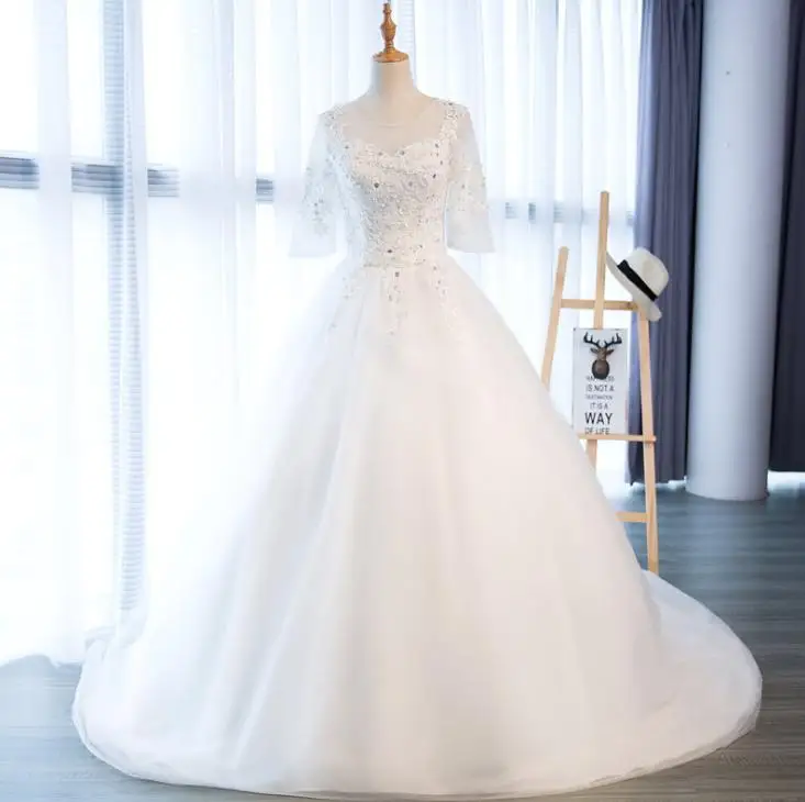 BANVASAC 2018 Apliques de encaje vestido de baile vestidos de boda media manga cristales espalda descubierta bordado corte tren vestidos de novia