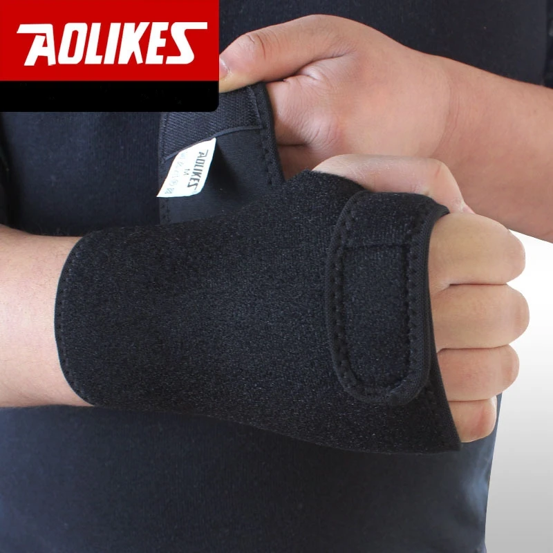 AOLIKES 1 Pcs Weight Lifting Gym Training Sports Wristbands Wrist Support Straps Wraps Hand Carpal Tunnel Injury Splint