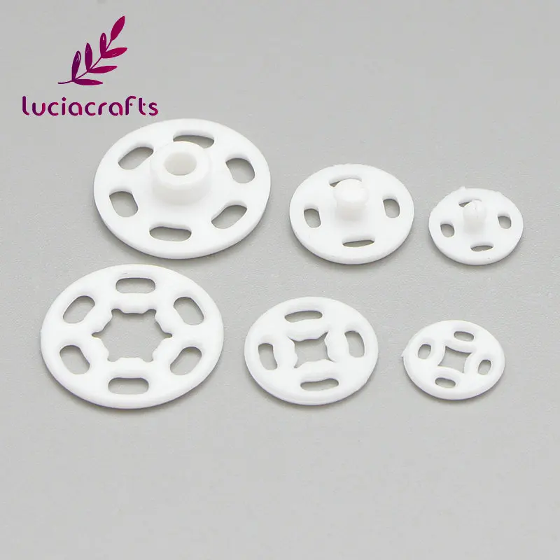 20 set Nero/Bianco/Trasparente In Nylon Invisibile Chiusura a scatto Pulsante Stud Cucito fai da te Accessori per indumenti E0517