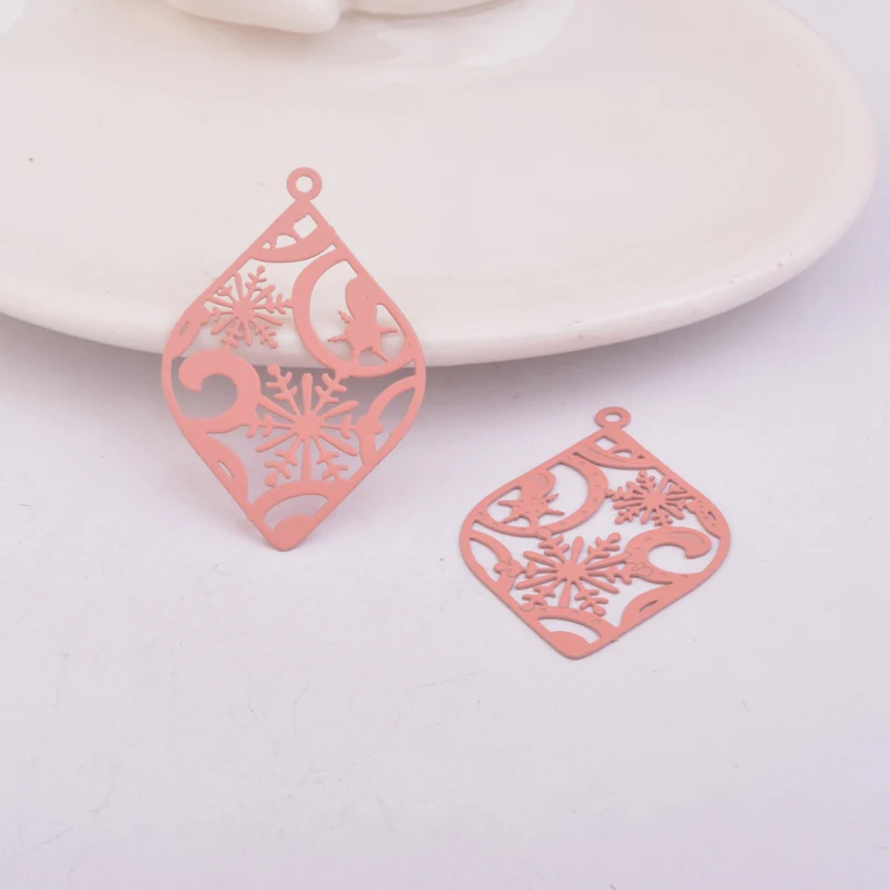 50 Stück AB5411 38*25mm Schneeflocken-Ohrring-Anhänger, bemalte Druck-Charms, Verbindungsstücke – Detail 7