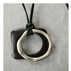 Unique New Fashion Jewelry Wood Square Alloy Round Pendant Necklace Ethnic Double Chunky Pendant Long Leather Necklace For Women