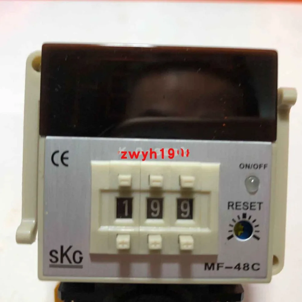 Dial Digital Display Temperature Controller SKG MF-48C Socket Temperature Controller used for Taiwan SKG