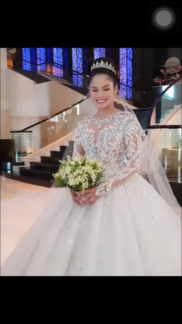 Vestido Noiva abito da sposa in pizzo di cristallo di lusso 2022 Dubai arabo musulmano illusione collo paillettes abito da sposa Robe De Mariage