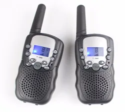 Radio portable Talky Walky Talperforé pour enfants, paire UHF, interphone PMR, FRS, GMRS, lampe de poche LED lumineuse, T388, code 99, nouveau