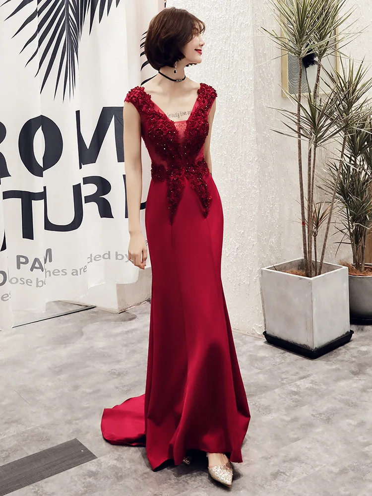 

2019 New Mermaid Evening Dress Appliques Beading V-neck Sweep Train Wine Red Prom Party Dress Robe De Soiree Haute Couture