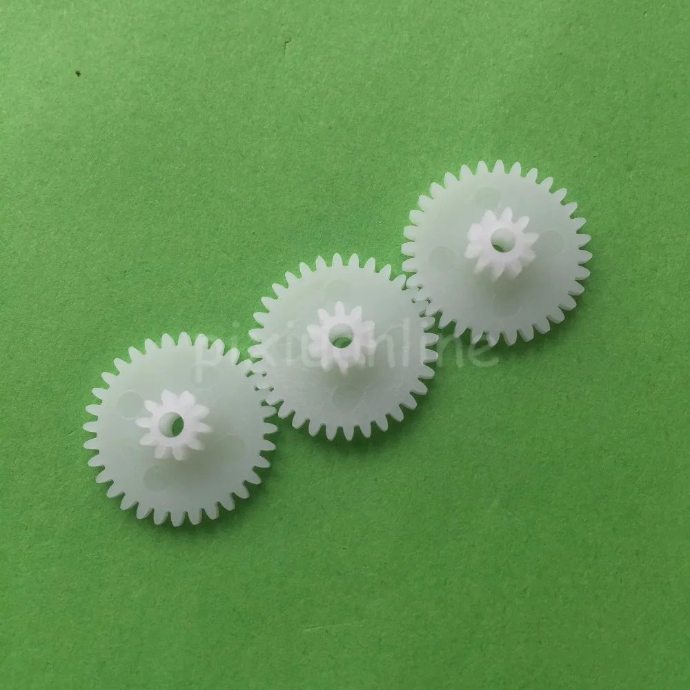 10pcs J381Y White Plastic Bi-layer Gears Double-deck Reduction Gears Model Toys Making