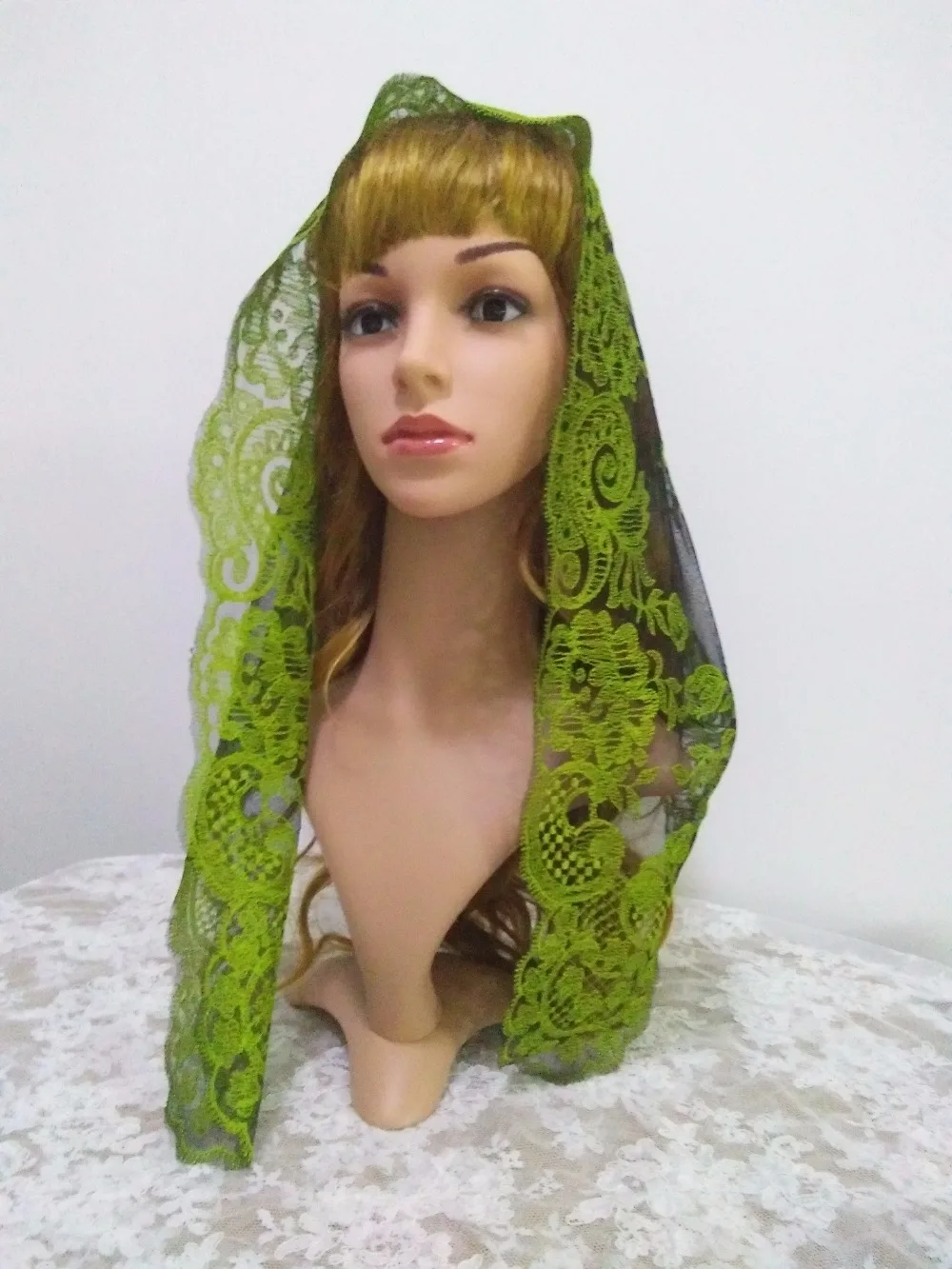 블랙 자수에 녹색 스페인 레이스 Mantilla 베일, 채플 레이스 베일 Mantilla 120*60cm