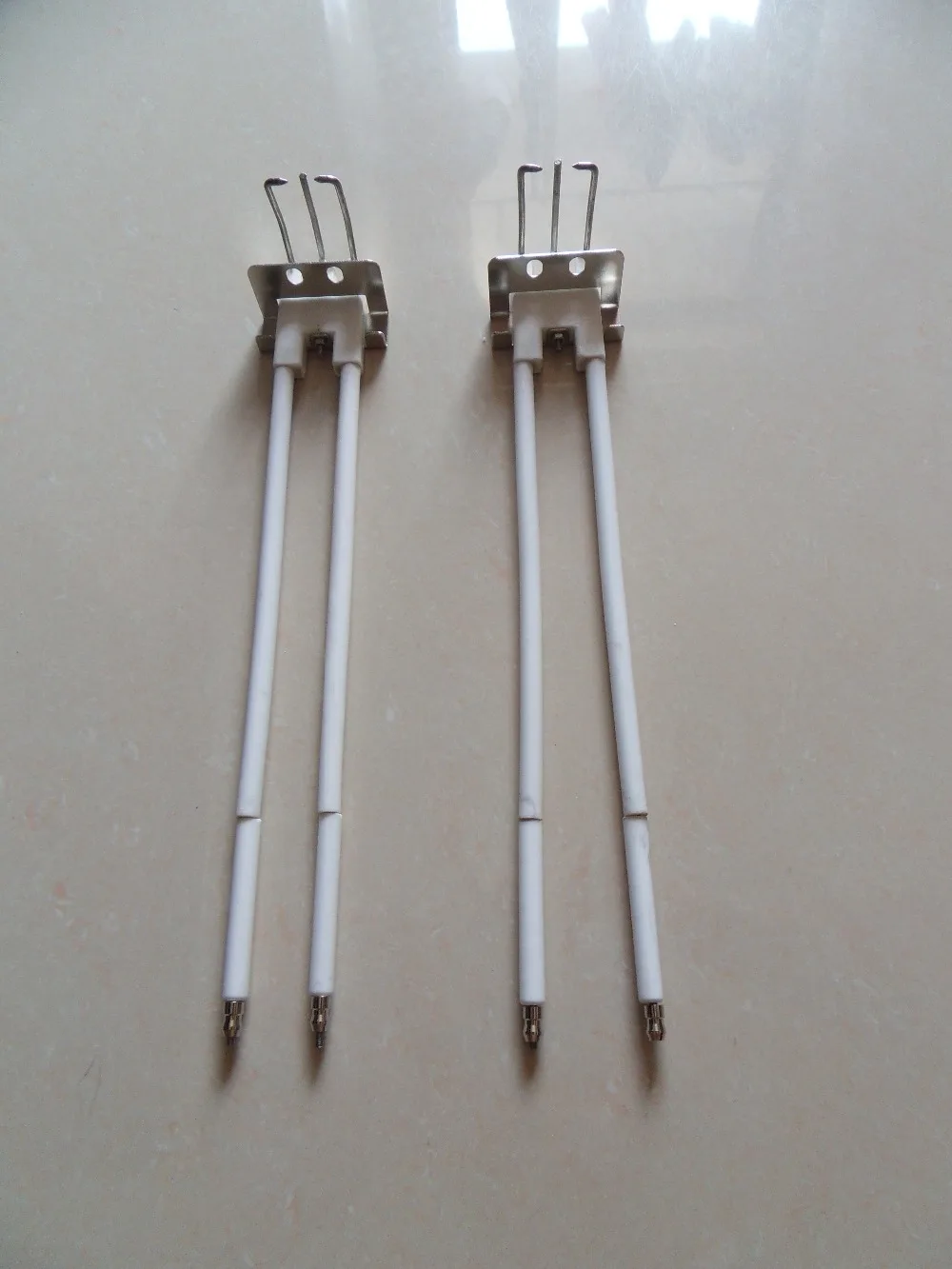 

Custom made pulse gas Ignitor/ignition needle/ ignition pin/ gas lighter/ electronic lighter/sparking needle with heat sensor