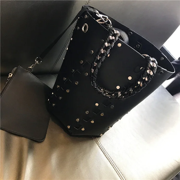 Hot Selling 2019 Famous Brand Designer Women\'s Bucket Bag Pu Leather Ladies Rivet Handbags Female Shoulder Bag Casual Tote