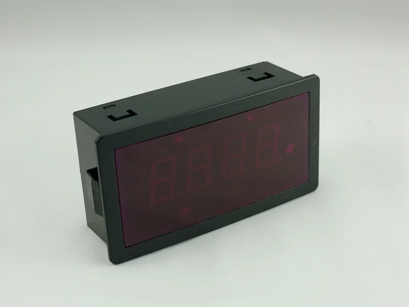 Konverter Frekuensi Digital Speedometer Khusus Meja Frekuensi 5135 Display Digital Rentang Tampilan Panel: 0-9999