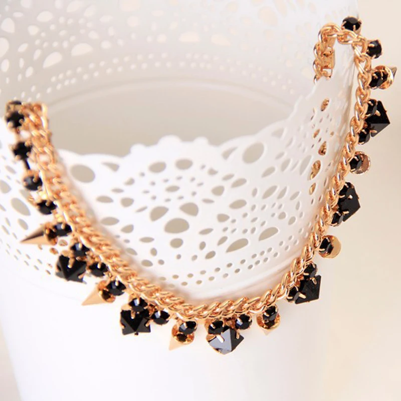 YFJEWE The New Style Fashion Jewelry for women black rhinstone crystal Gold Color Necklace chain rivets Party Accessories #N029