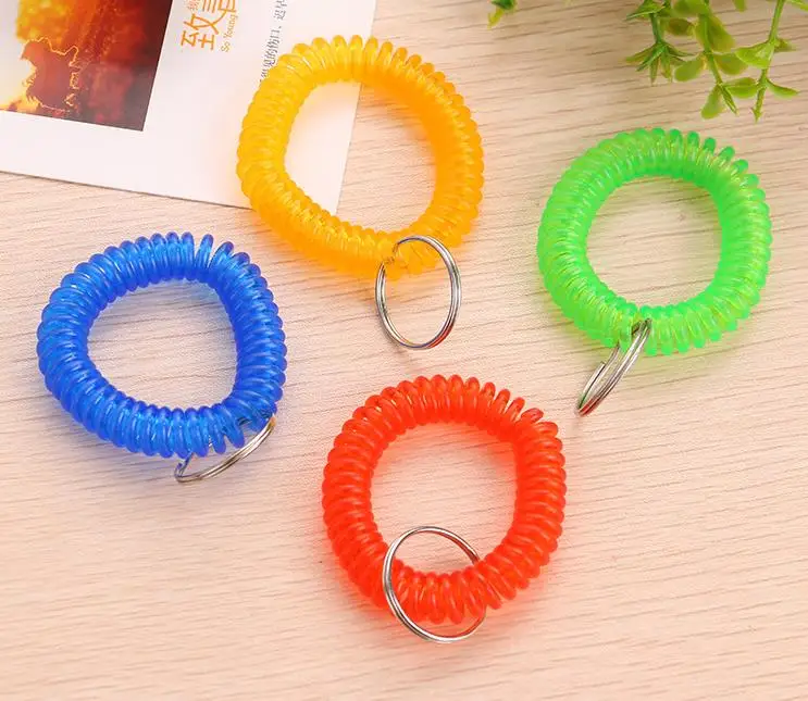 500PCS Stretchable Spiral Wrist Coil Key Tags Plastic Spring Hand Ring Garment Tag