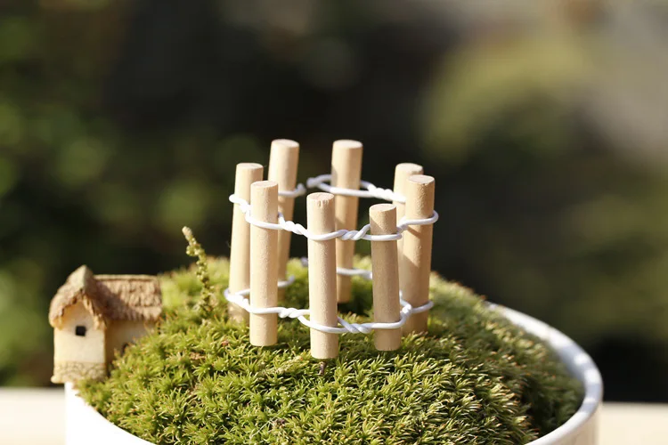 1 Pcs Bridge Hut Windmill House Castle Mini Craft Figurine Plant Pot Garden Ornament Miniature Fairy Garden Decor