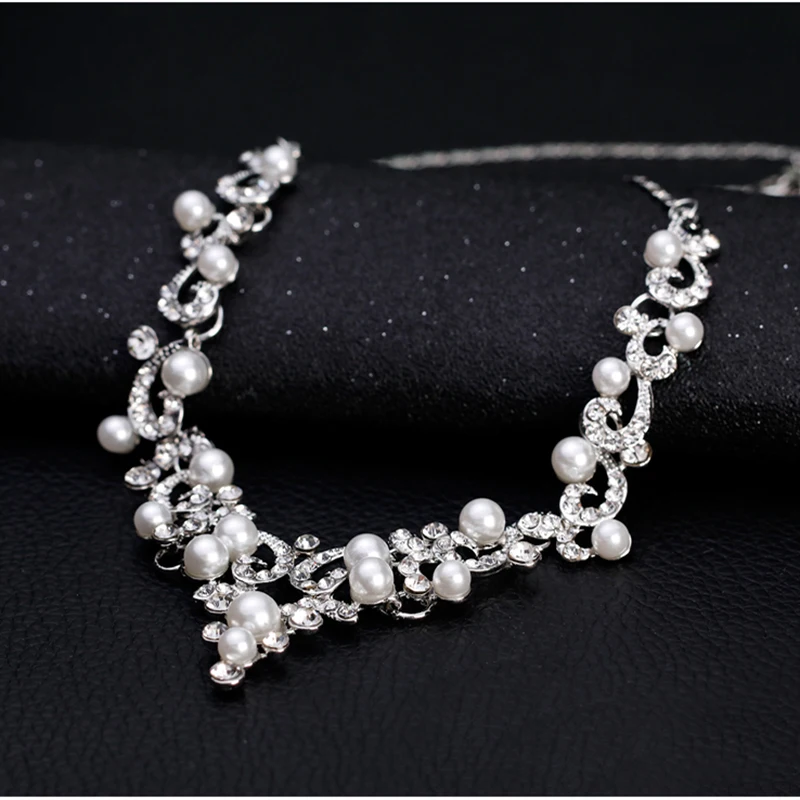 TREAZY Fashion Simulated Pearl Bridal Jewelry Sets Silver Color Crystal Floral Necklace Earrings Sets 2018 Wedding Jewelry Set