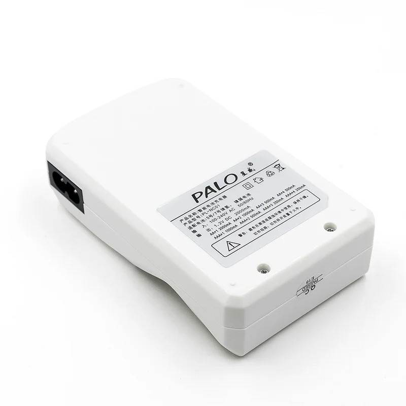 PALO 백색 LCD 디스플레이 1.2V AA / AAA NiCd & NiMh 재충전 전지를위한 4 개의 구멍을 가진 똑똑한 지적인 건전지 충전기