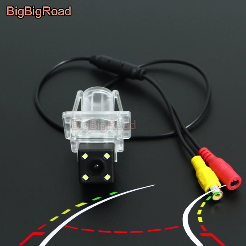 BigBigRoad Car Intelligent Tracks Backup Camera For Mercedes Benz MB C180 C200 C280 C300 C350 C63 AMG / E Class W221 W213 W216