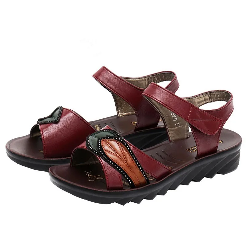 Fashion Women Leather Sandals Summer Women Shoes Ladies Soft Bottom Slip-on Comfort Mother Sandals Shoes