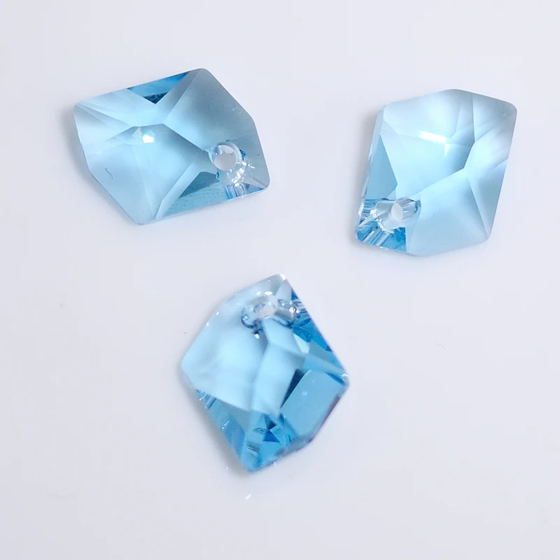 (1 piece) 6680 Cosmic Pendant Original Crystals from Austria Loose Beads Rhinestone for DIY Jewelry Making