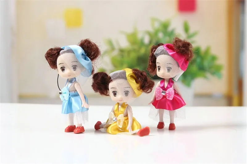 2pcs Hot fashion Cute Kids Baby  Dolls Cartoon Mini Toys Educational Gift For Girls Boys Children