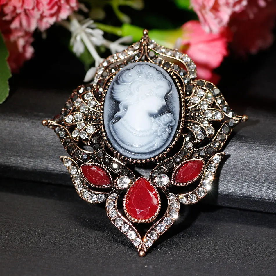 Sunspicems Vintage Turkish Head Brooch Bohemia Enamel Women Brooches Antique Gold Color Crystal Bride Dress Jewelry Gift