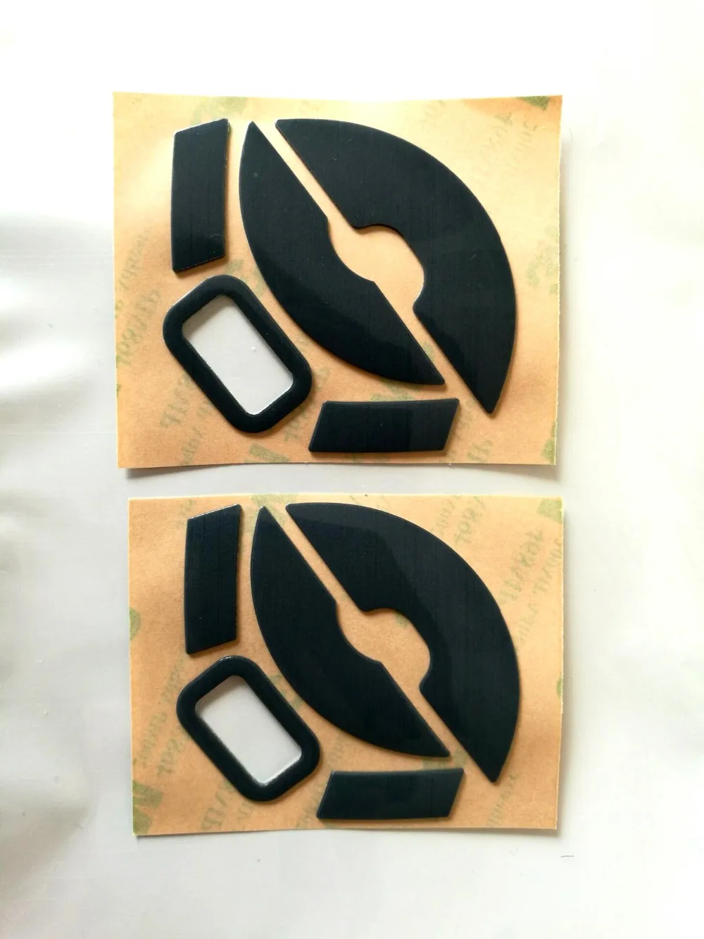 

Коньки для мыши/Коврики для ножек мыши Razer Lancehead Tournament Edition Проводные/беспроводные RGB Chroma (комплект из 2, 0,6 мм)