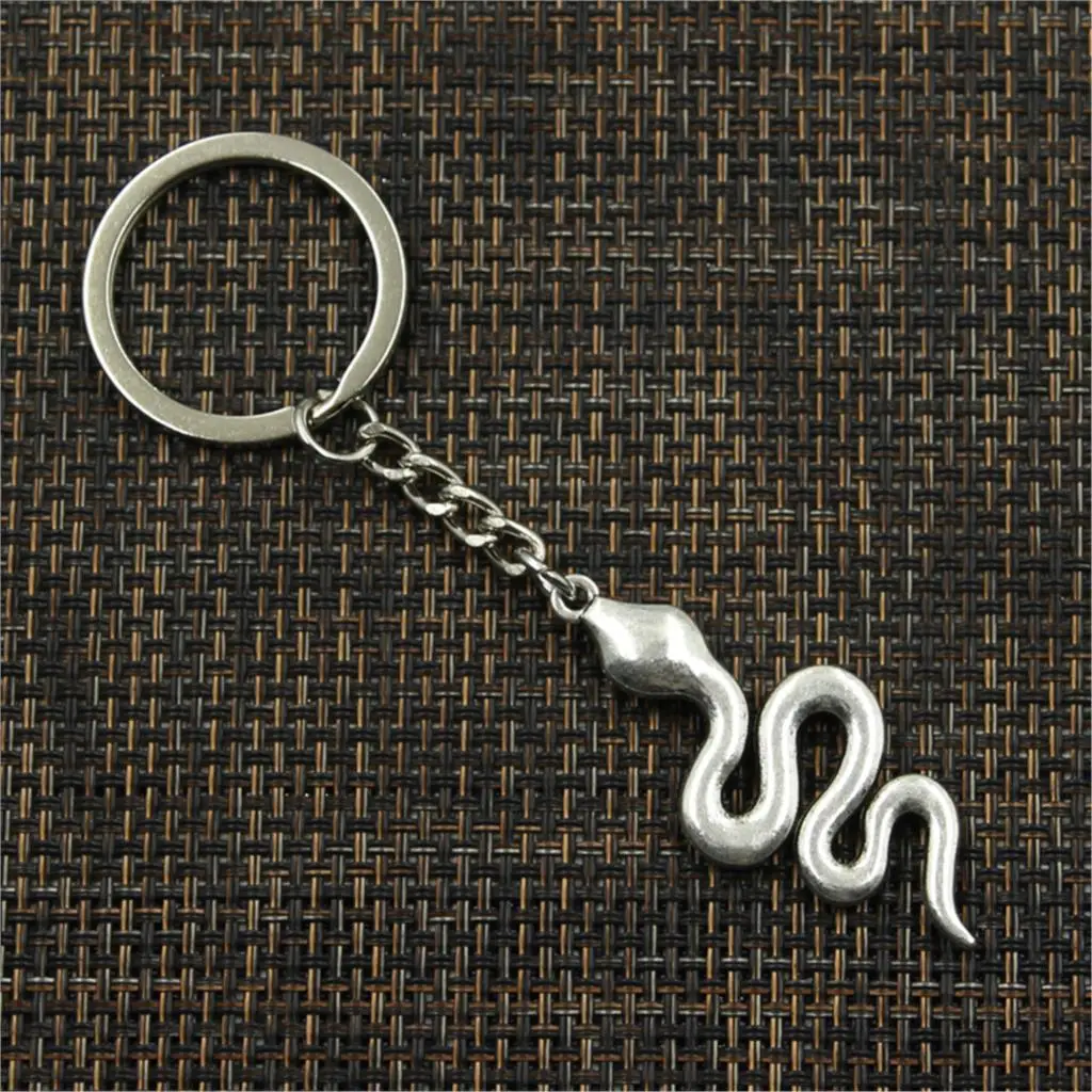 New Fashion Men 30mm Keychain DIY Metal Holder Chain Vintage Snake Cobra 51x21mm Silver Color Pendant Gift