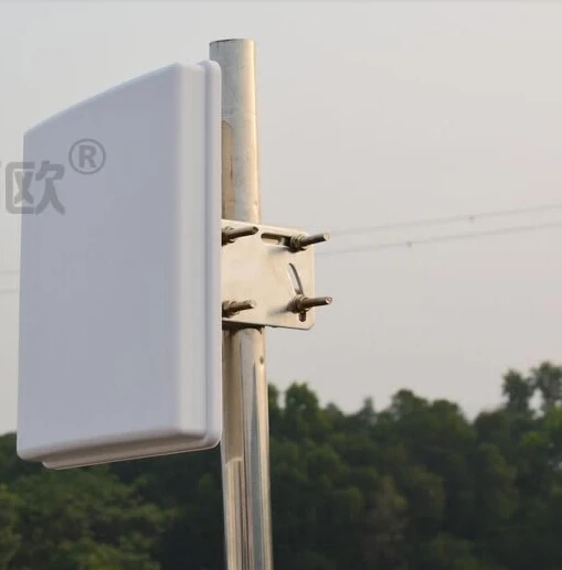 

2.4G outdoor patch antenna N female high gain14dBi wifi panel sector direction vertival antnena 2400M L bracket