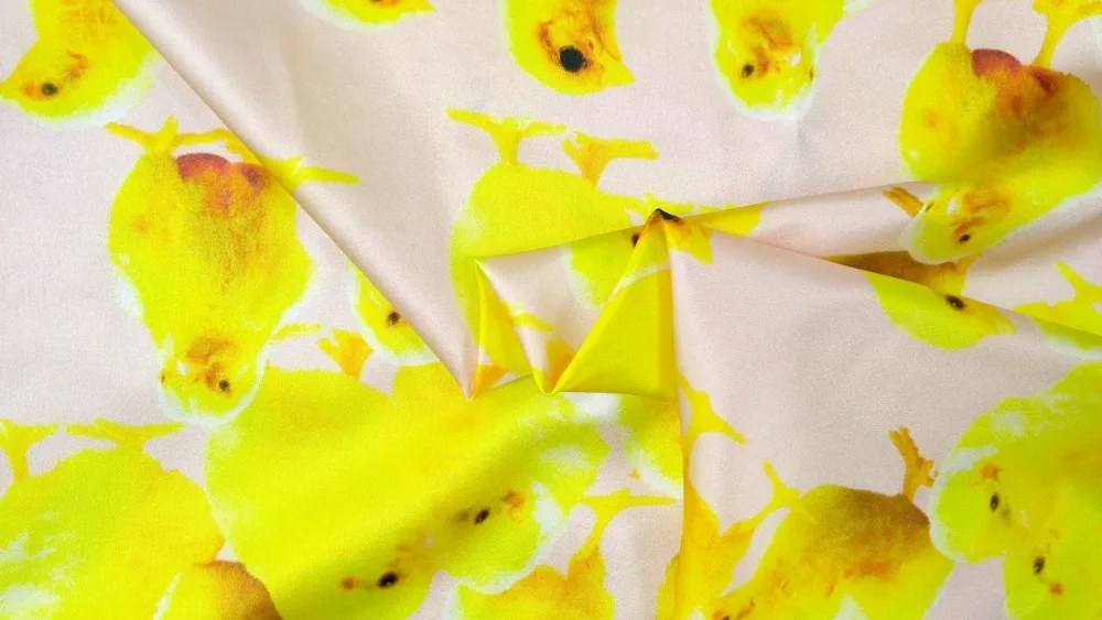 Tessuto di raso di seta pesante 2022 felt elasticizzato di alta qualità 19mm stampe digitali piume di pavone raso materiale di seta di gelso Super