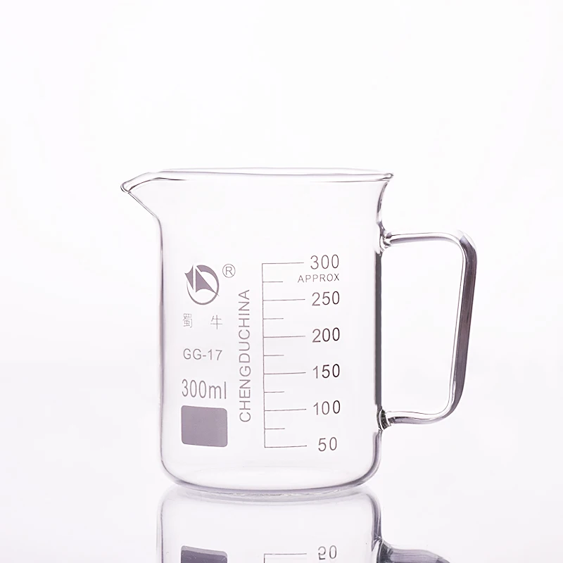 

With handle beaker in low form,Capacity 300ml,Outer diameter=76mm,Height=105mm,Laboratory beaker with handle