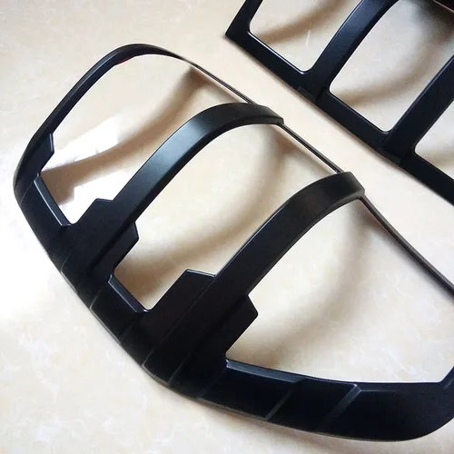 Imagen 2 del producto Cubiertas de luz trasera para ranger, accesorio ABS, color negro mate, embellecedor para T6, T7, T8, xlt, 2012- 2021, estilo de coche