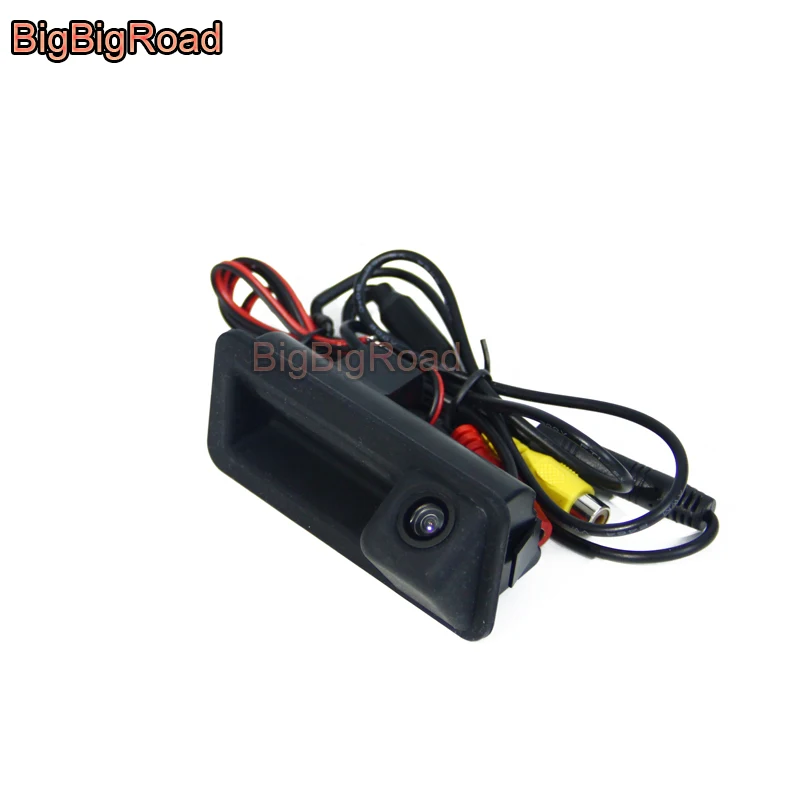 BigBigRoad Car Parking Trunk Handle Rear View Backup Reverse Camera For Land Rover Range Rover L322 / Freelander 2 L359