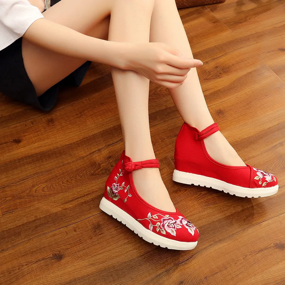 Veowalk Women Canvas Elevator Shoes Hidden Platform Ladies Casual Sneakers Handmade Chinese Style Flower Embroidered Creepers