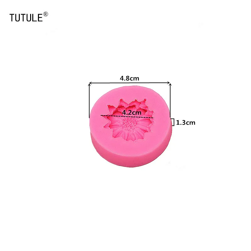 Gadgets-Chrysanthemum Baking Fondant Mould Cake Chocolate Biscuits DIY Handmade Kitchen Baking Tools Liquid Silicone Mould