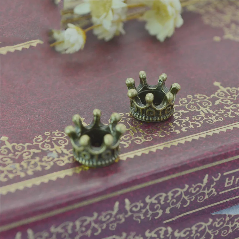 50pcs/lot 10x7mm Gold Silver Antique Bronze Crown Charm Beads Connectors Charms End Beads Cap For DIY Jewelry Making Findings
