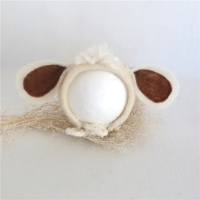 

Newborn Ears Lamb Bonnet photography props Wool felted baby Sheep bonnet hat Toddler Animal hat