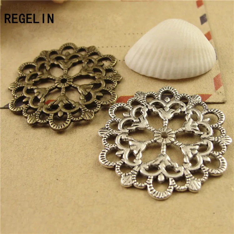 REGELIN Antique Bronze 29mm Round Flower Motif charms Good Quality wholesale Diy Jewelry  accessories findings 20pcs/lot